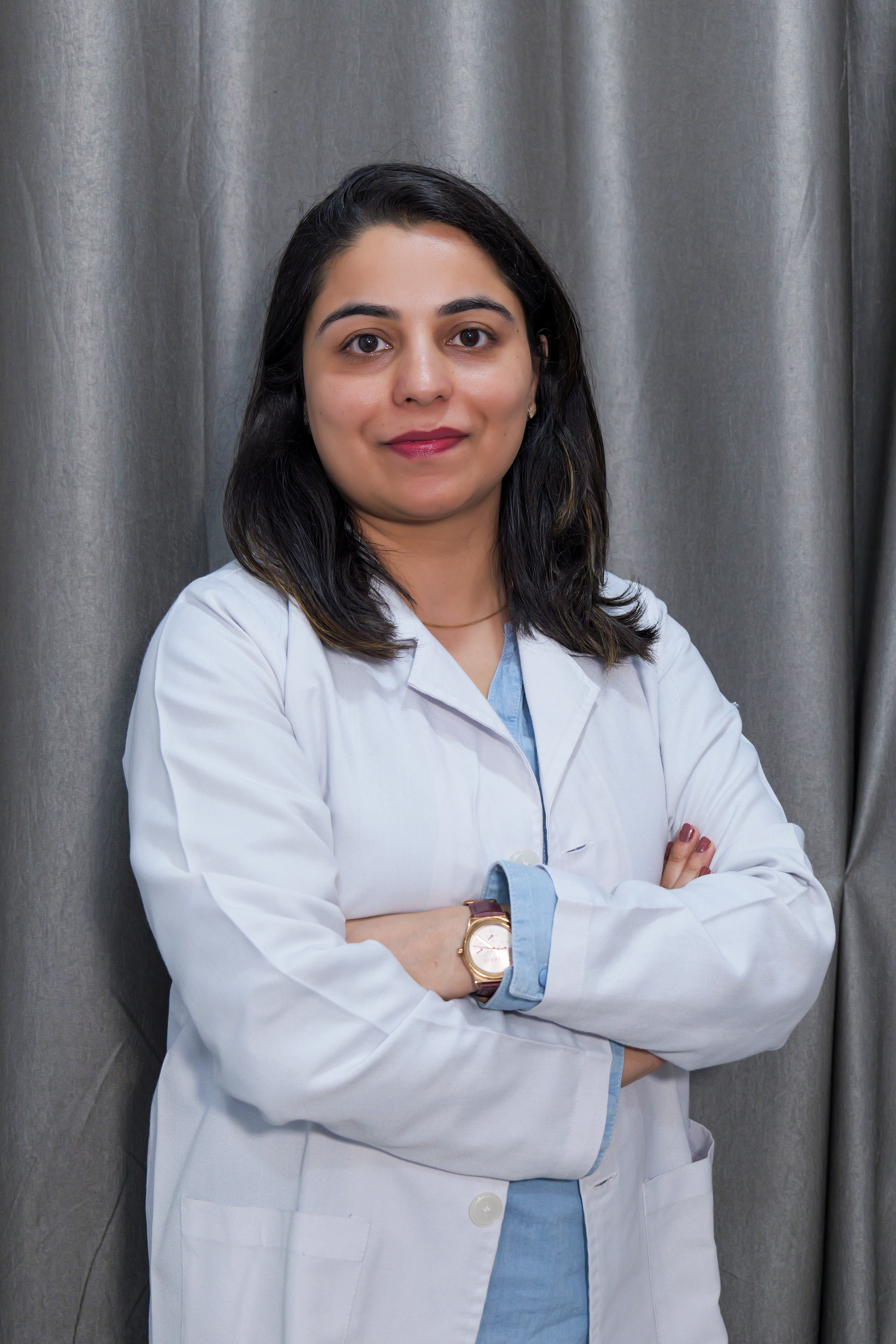 Dr. Ravneet Kaur